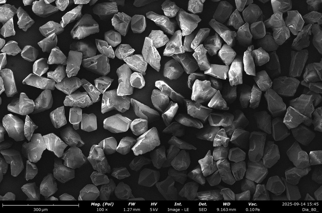 Алмазный микропорошок — SEM-морфология зёрен